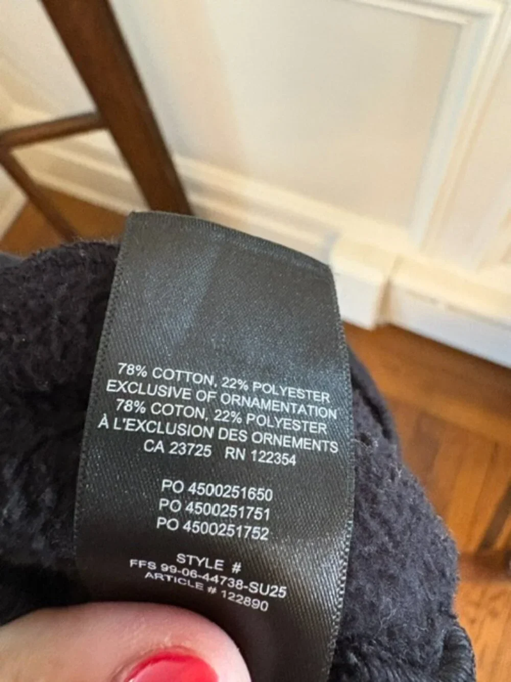 Aritzia Mega Fit Wide Leg Cropped Black Sweatpants, Size XS